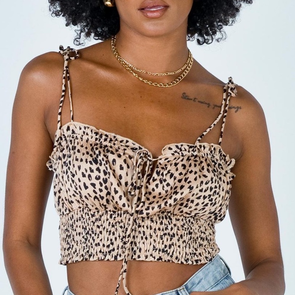Leopard crop top
